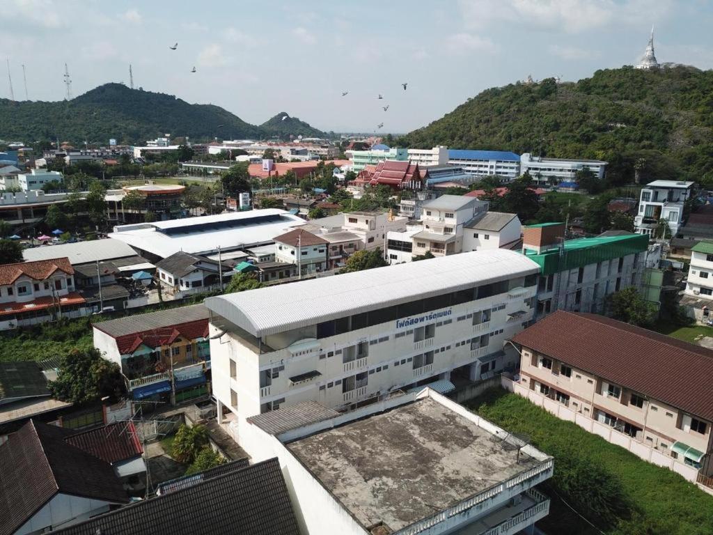 Thanyachatra Boutique Phetchaburi Luaran gambar