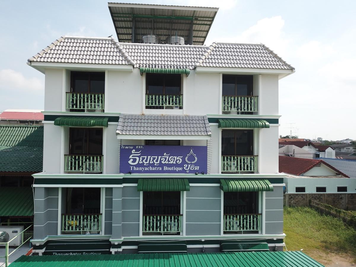 Thanyachatra Boutique Phetchaburi Luaran gambar