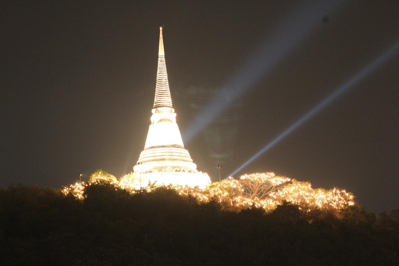 Thanyachatra Boutique Phetchaburi Luaran gambar